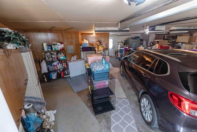 9980 N Marine Key Drive, Syracuse, IN 46567