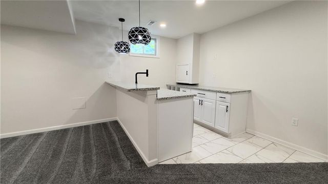 1397 S Brentwood Drive, Olathe, KS 66062