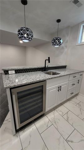 1397 S Brentwood Drive, Olathe, KS 66062