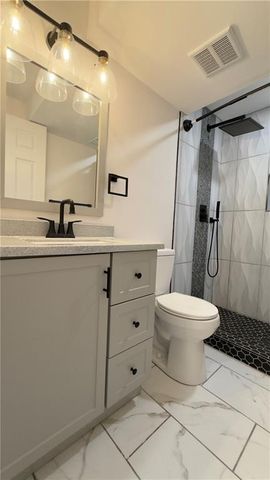 1397 S Brentwood Drive, Olathe, KS 66062