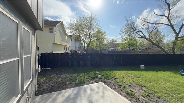 1397 S Brentwood Drive, Olathe, KS 66062