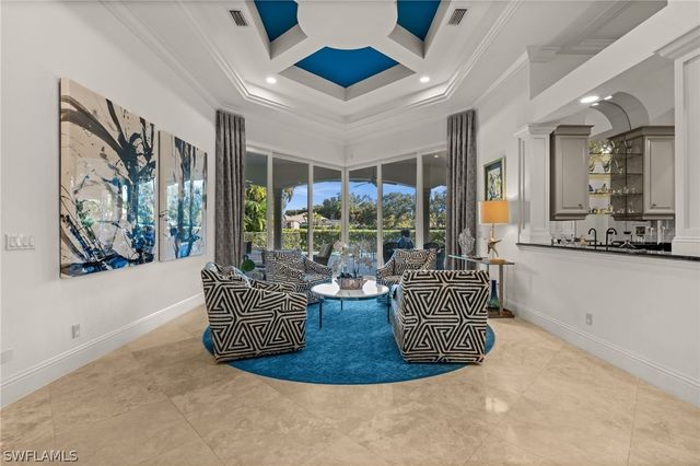 8812 Muirfield DR, Naples, FL 34109