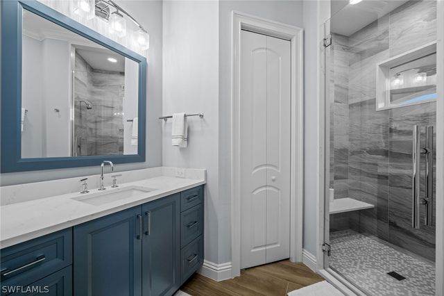 8812 Muirfield DR, Naples, FL 34109