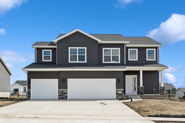 4603 Sonoma Drive, Cedar Falls, IA 50613