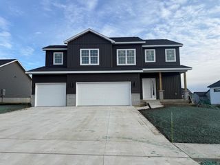 4603 Sonoma Drive, Cedar Falls, IA 50613