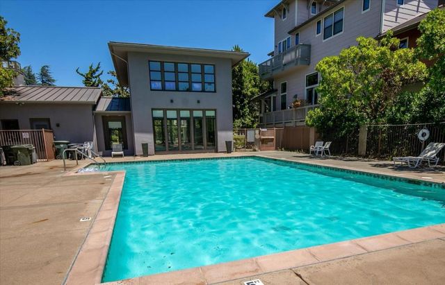 4245 Rickeys Way D, Palo Alto, CA 94306