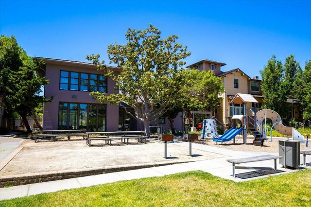 4245 Rickeys Way D, Palo Alto, CA 94306