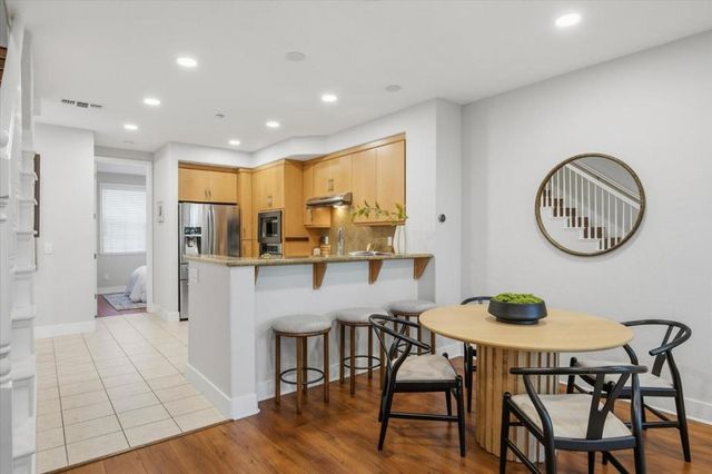 4245 Rickeys Way D, Palo Alto, CA 94306