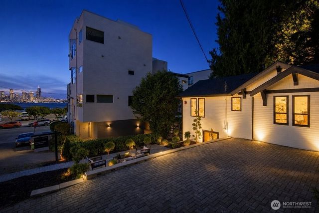 4011 SW Maryland Place, Seattle, WA 98116