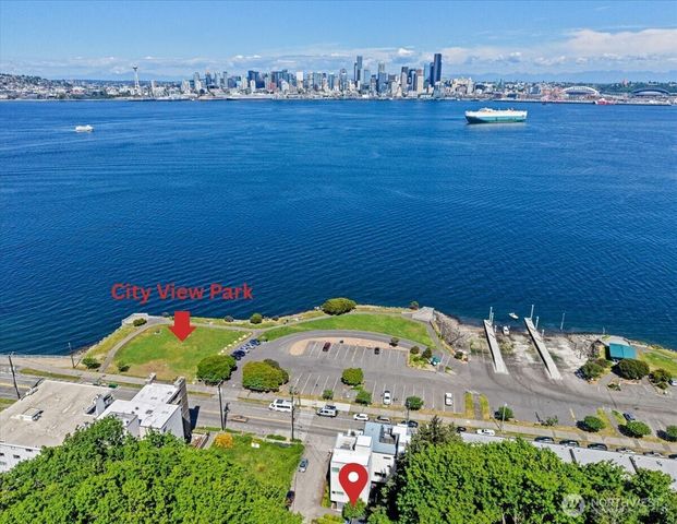 4011 SW Maryland Place, Seattle, WA 98116