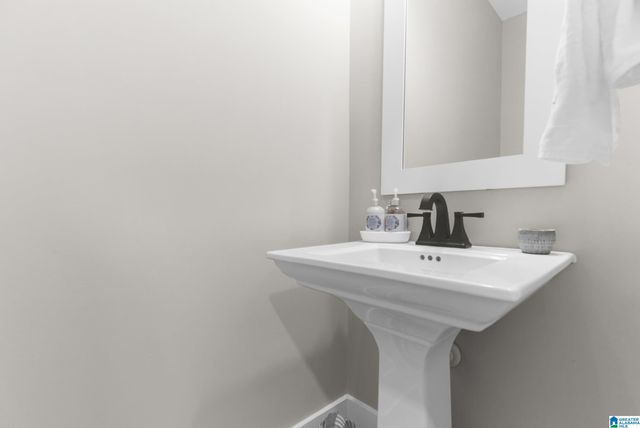 3348 SAWYER DRIVE, Hoover, AL 35226