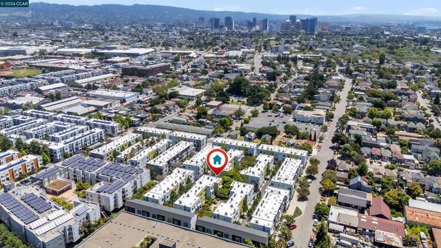 405 Palisade Dr, Oakland, CA 94607