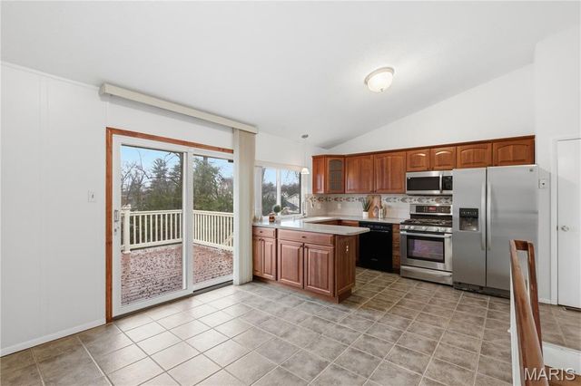 5325 Springtrail Drive, Black Jack, MO 63033