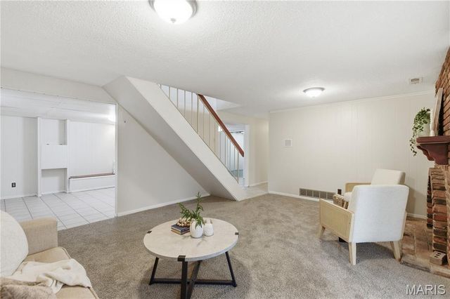 5325 Springtrail Drive, Black Jack, MO 63033