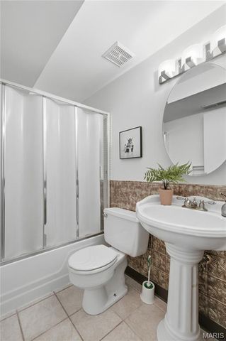 5325 Springtrail Drive, Black Jack, MO 63033