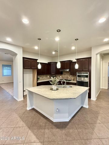 2564 E ORLEANS Drive, Gilbert, AZ 85298