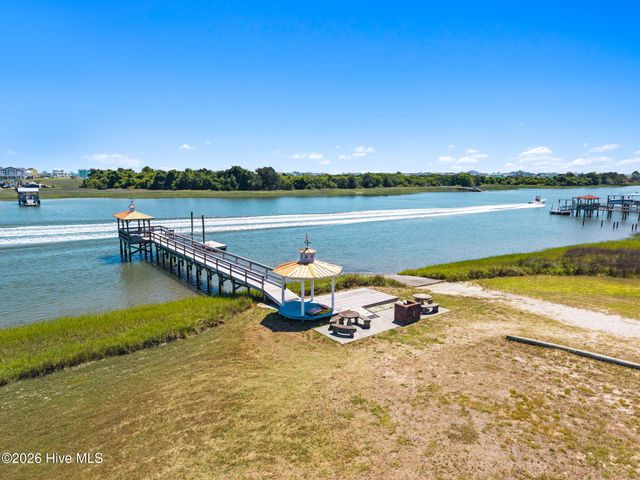 2675 Nags Head Road SW, Supply, NC 28462