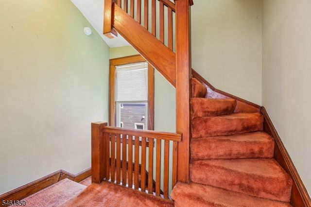 803 Devon St, Kearny Town, NJ 07032