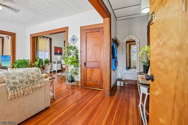 803 Devon St, Kearny Town, NJ 07032