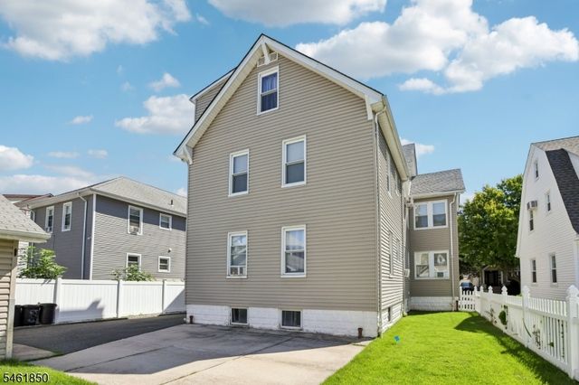 803 Devon St, Kearny Town, NJ 07032