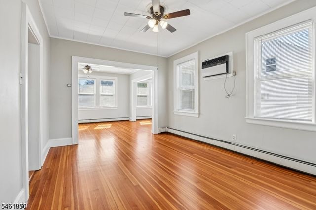 803 Devon St, Kearny Town, NJ 07032