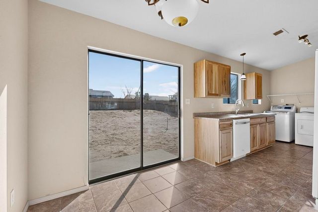 480 Chippewa Drive SW, Rio Rancho, NM 87124