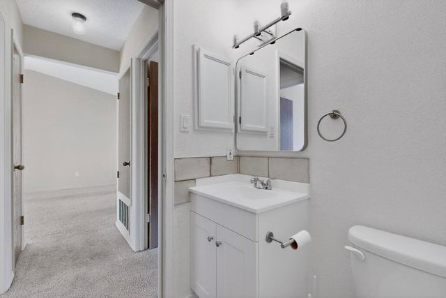 480 Chippewa Drive SW, Rio Rancho, NM 87124