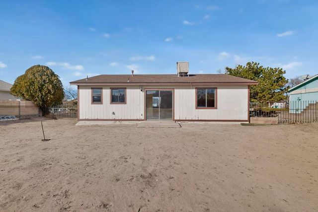 480 Chippewa Drive SW, Rio Rancho, NM 87124