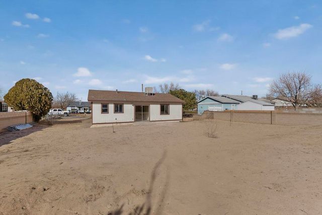 480 Chippewa Drive SW, Rio Rancho, NM 87124