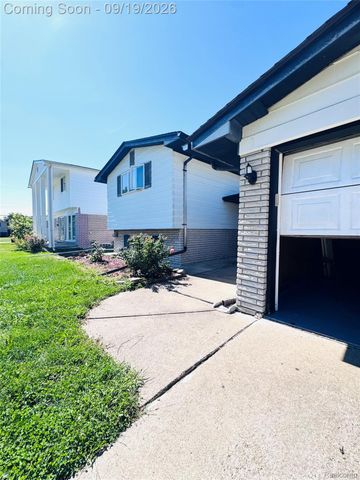 36125 Beverly Drive, Sterling Heights, MI 48310