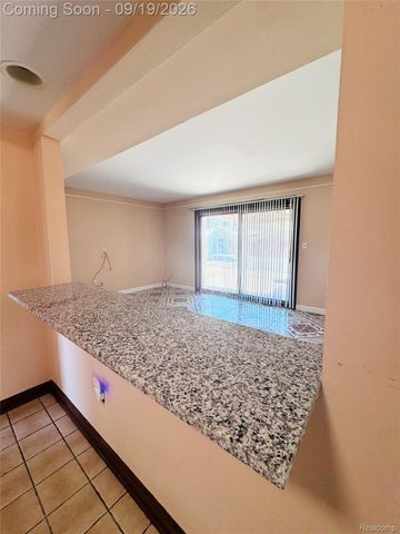 36125 Beverly Drive, Sterling Heights, MI 48310