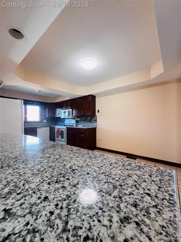 36125 Beverly Drive, Sterling Heights, MI 48310