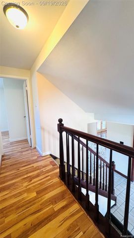 36125 Beverly Drive, Sterling Heights, MI 48310