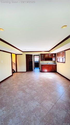 36125 Beverly Drive, Sterling Heights, MI 48310