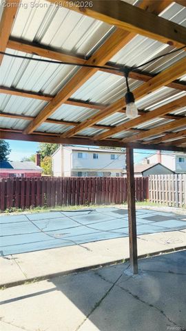 36125 Beverly Drive, Sterling Heights, MI 48310