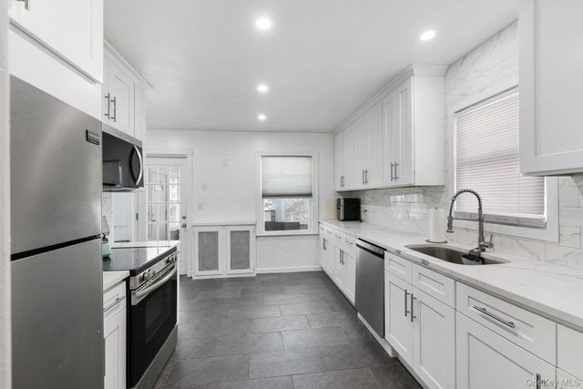 31 Hudson Street, Chester, NY 10918