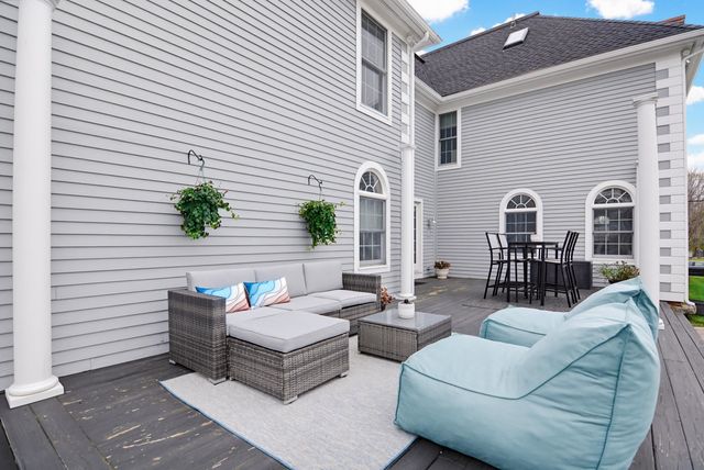 2 North Road, East Kingston, NH 03827