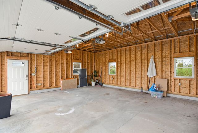 2 North Road, East Kingston, NH 03827