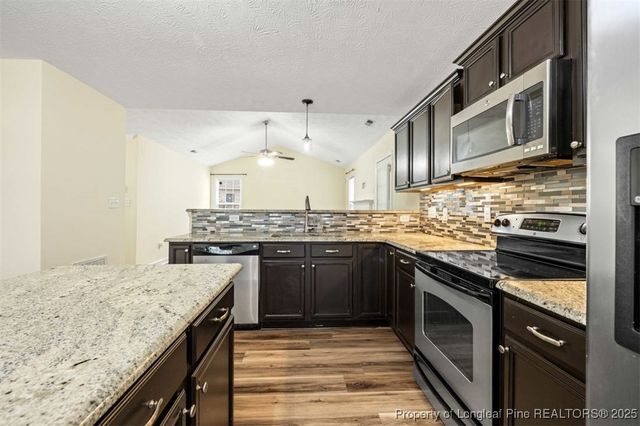 161 Bayleaf Drive, Raeford, NC 28376