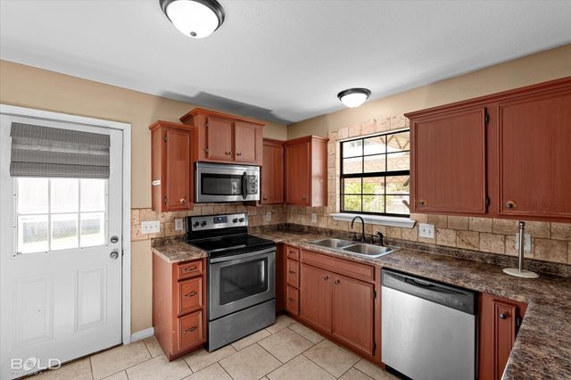 340 Phelps Avenue, Shreveport, LA 71107