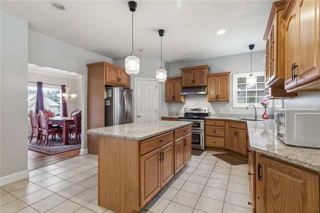 5016 Grove Ct, Jefferson Hills, PA 15025