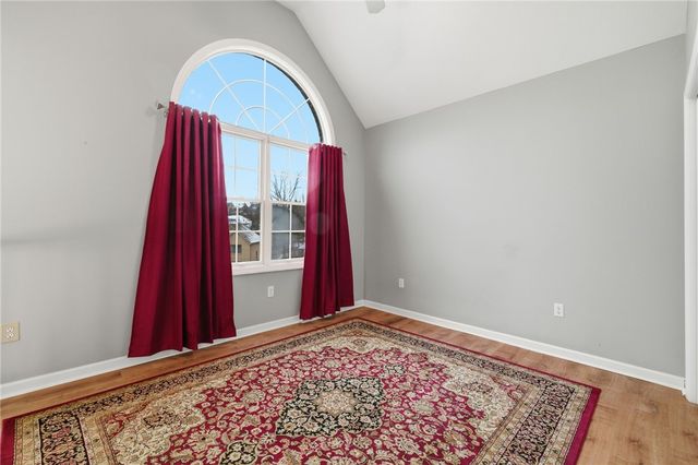 5016 Grove Ct, Jefferson Hills, PA 15025