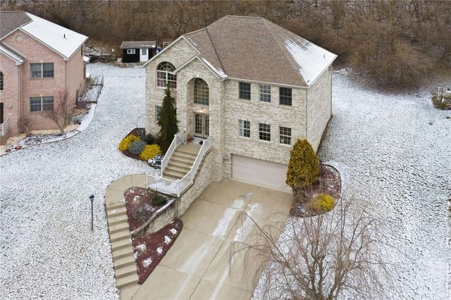 5016 Grove Ct, Jefferson Hills, PA 15025