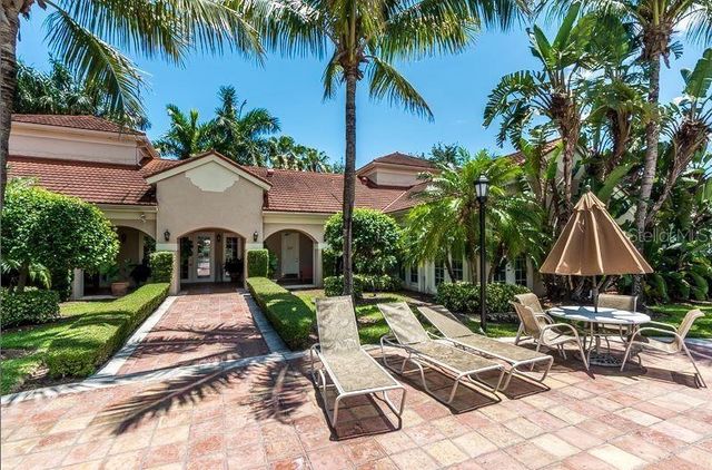 1640 N 42ND CIRCLE 206, Vero Beach, FL 32967