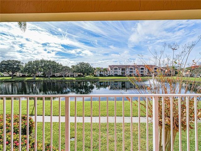 1640 N 42ND CIRCLE 206, Vero Beach, FL 32967