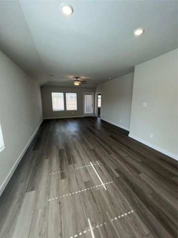 9469 Herons Preserve, Conroe, TX 77385