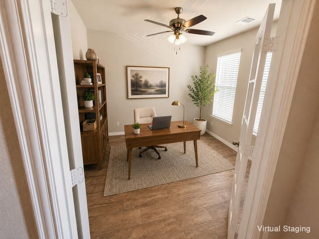 136 Bowling Green Avenue, Red Oak, TX 75154