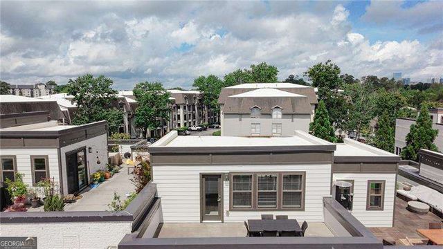 860 Stonehill Lane, Atlanta, GA 30324