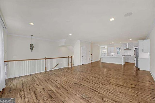 860 Stonehill Lane, Atlanta, GA 30324