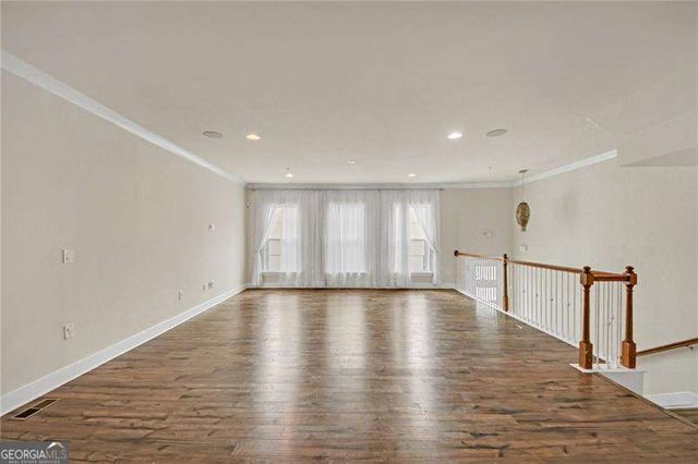 860 Stonehill Lane, Atlanta, GA 30324